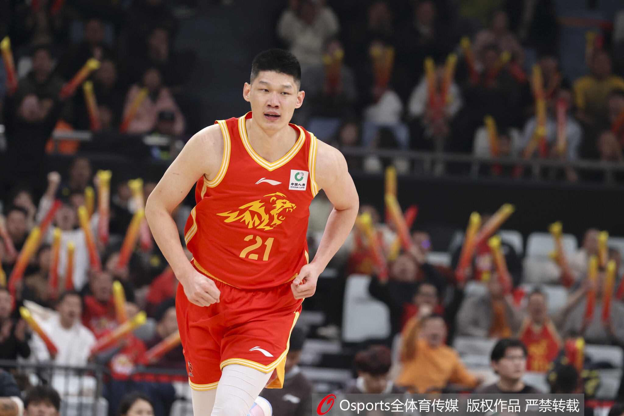 IM电竞官方网站-CBA常规赛MVP候选人名单：胡金秋、贺希宁、徐杰、张镇麟在列